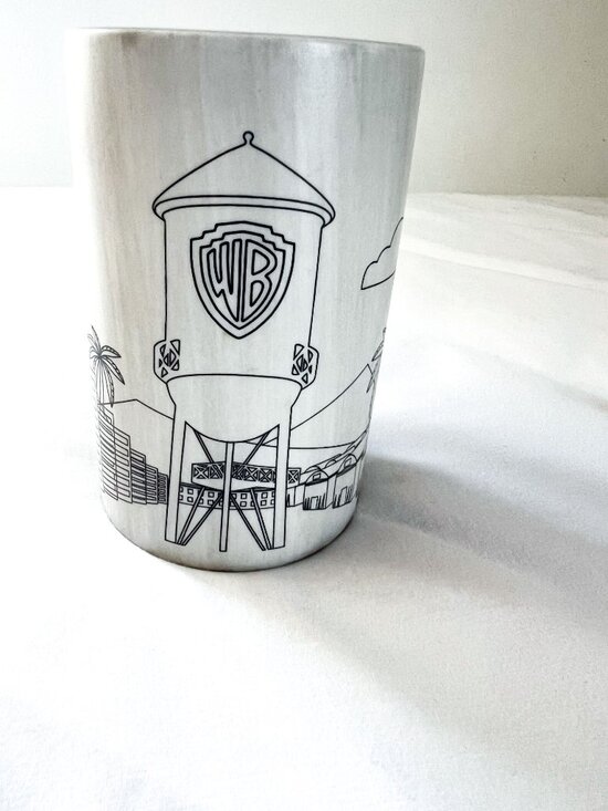 Warner Bros. Other - Warner Bros. RARE Collector’s Item! Warner Bros. Studio Tour Hollywood Mug 2018